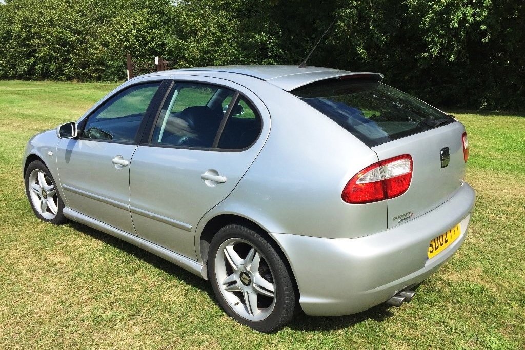This One-Owner Seat Leon Cupra Is An Incredible Hot Hatch Bargain