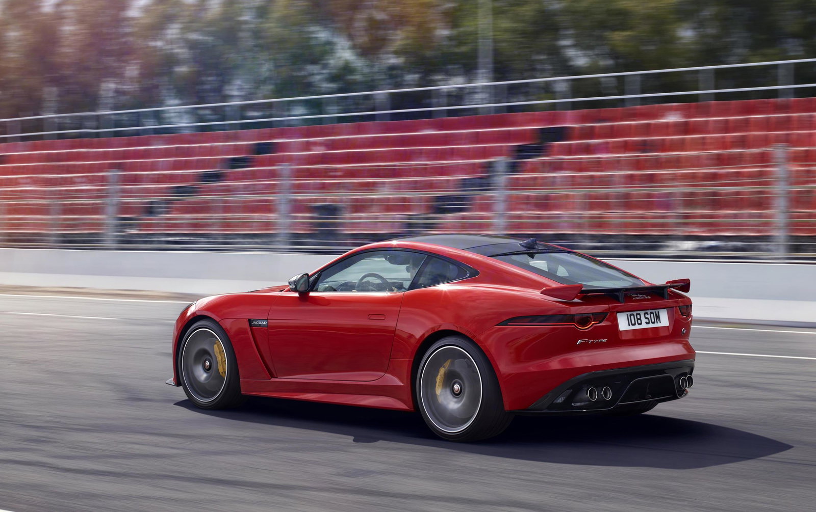 The Maserati Levante Trofeo Is Here With A 582bhp Ferrari V8
