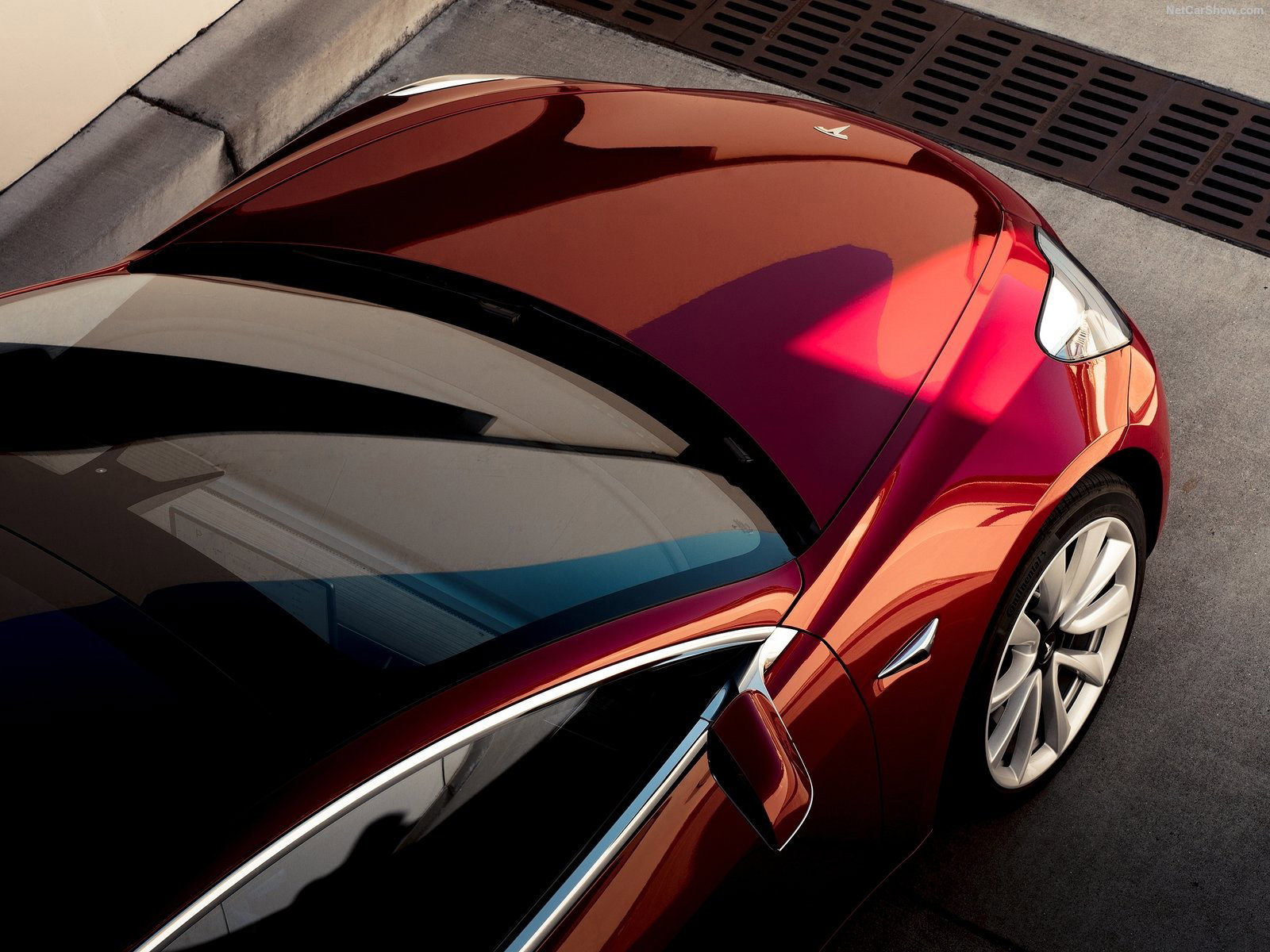 Tesla Is Halting Model 3 Production Yet Again To Fix Problems