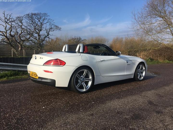 New PSA Strategy Group 'Will Deliver 40 Electrified Cars By 2025'