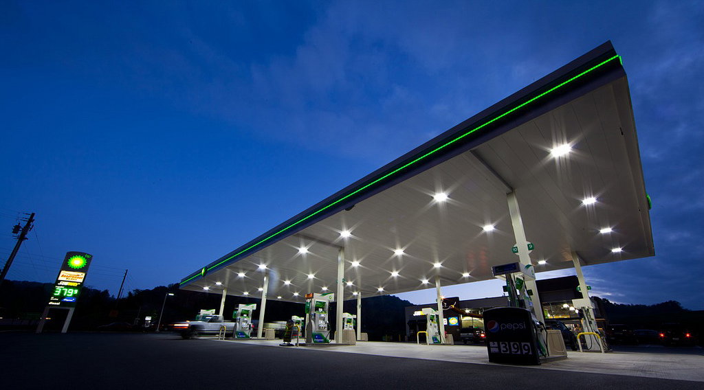US Car Makers Want To Make Premium Petrol The New Minimum