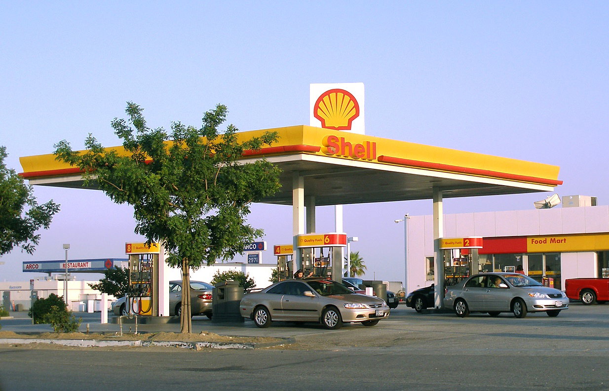 US Car Makers Want To Make Premium Petrol The New Minimum