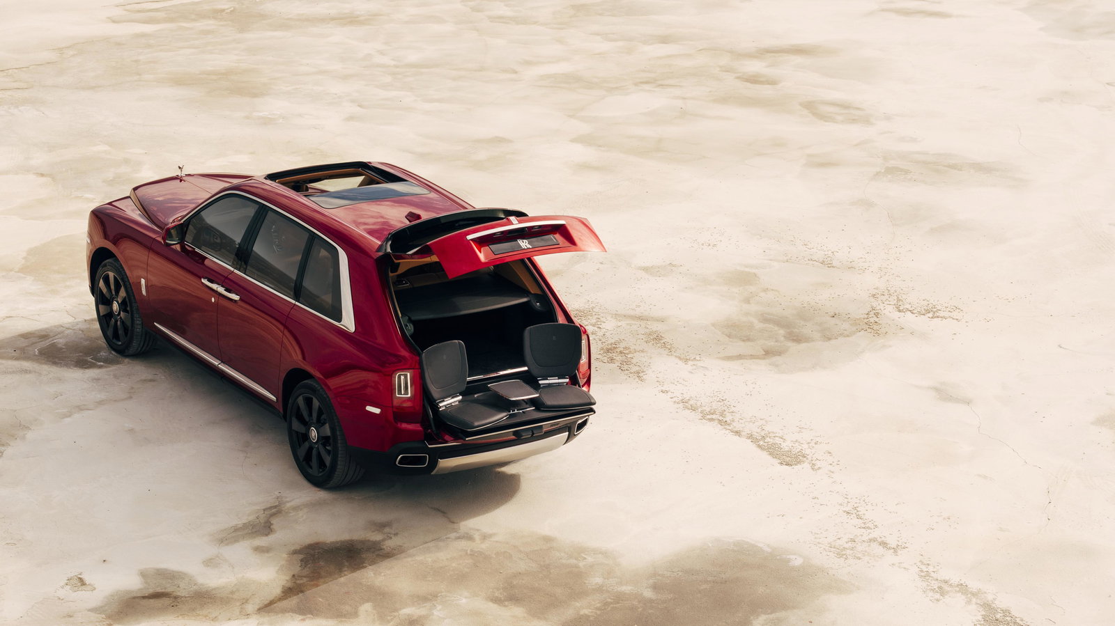 Here's Everything You Need To Know About The Rolls-Royce Cullinan SUV