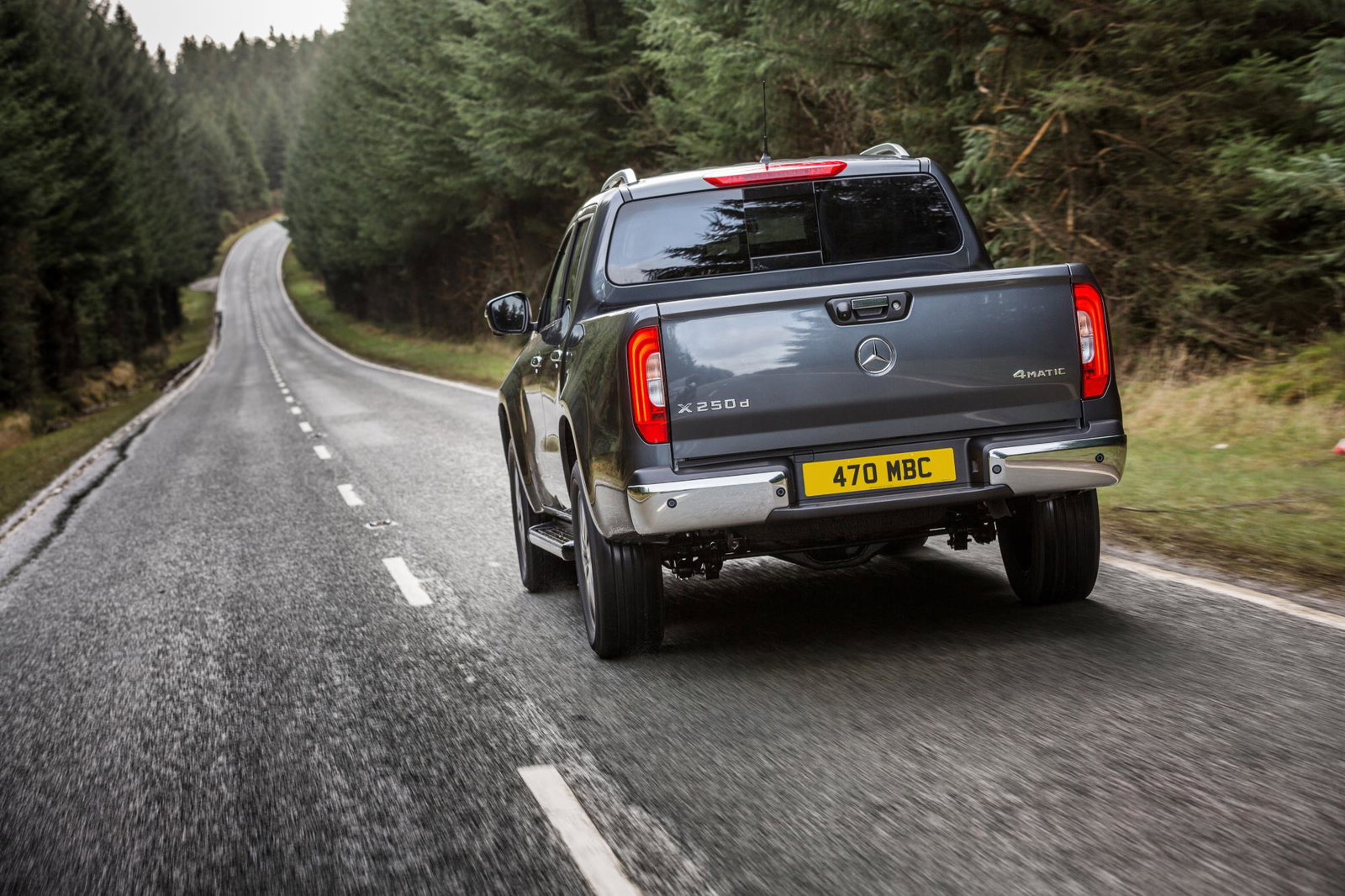 Mercedes Could Give The X-Class Pickup A 450bhp V8