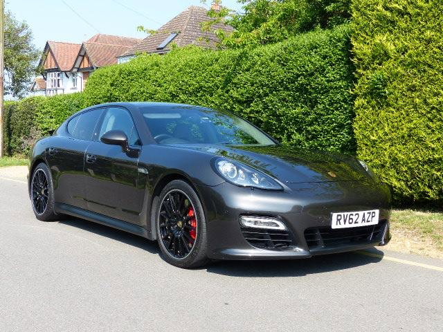 The 250mph, 1036bhp Hybrid McLaren Speedtail Has Landed