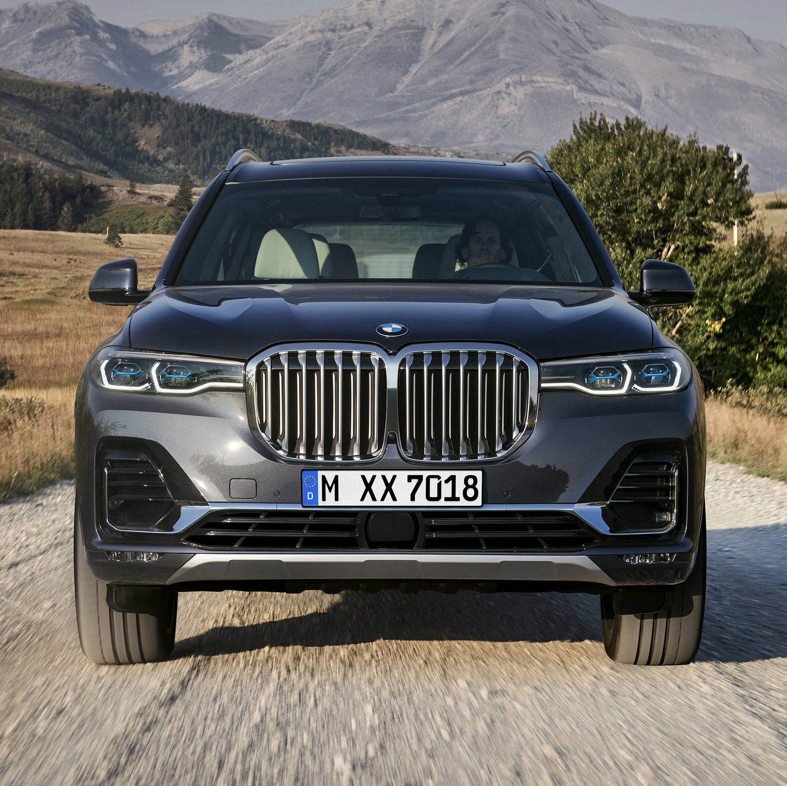 The China-Centric BMW X7 Doesn't Care What The West Thinks
