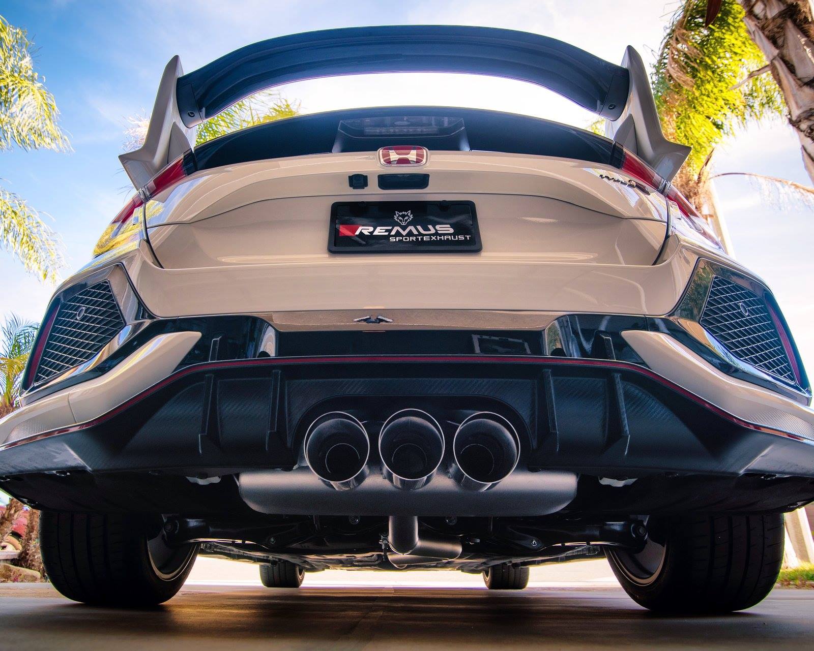 Watch The Honda Civic Type R Remind The World Of Its Power
