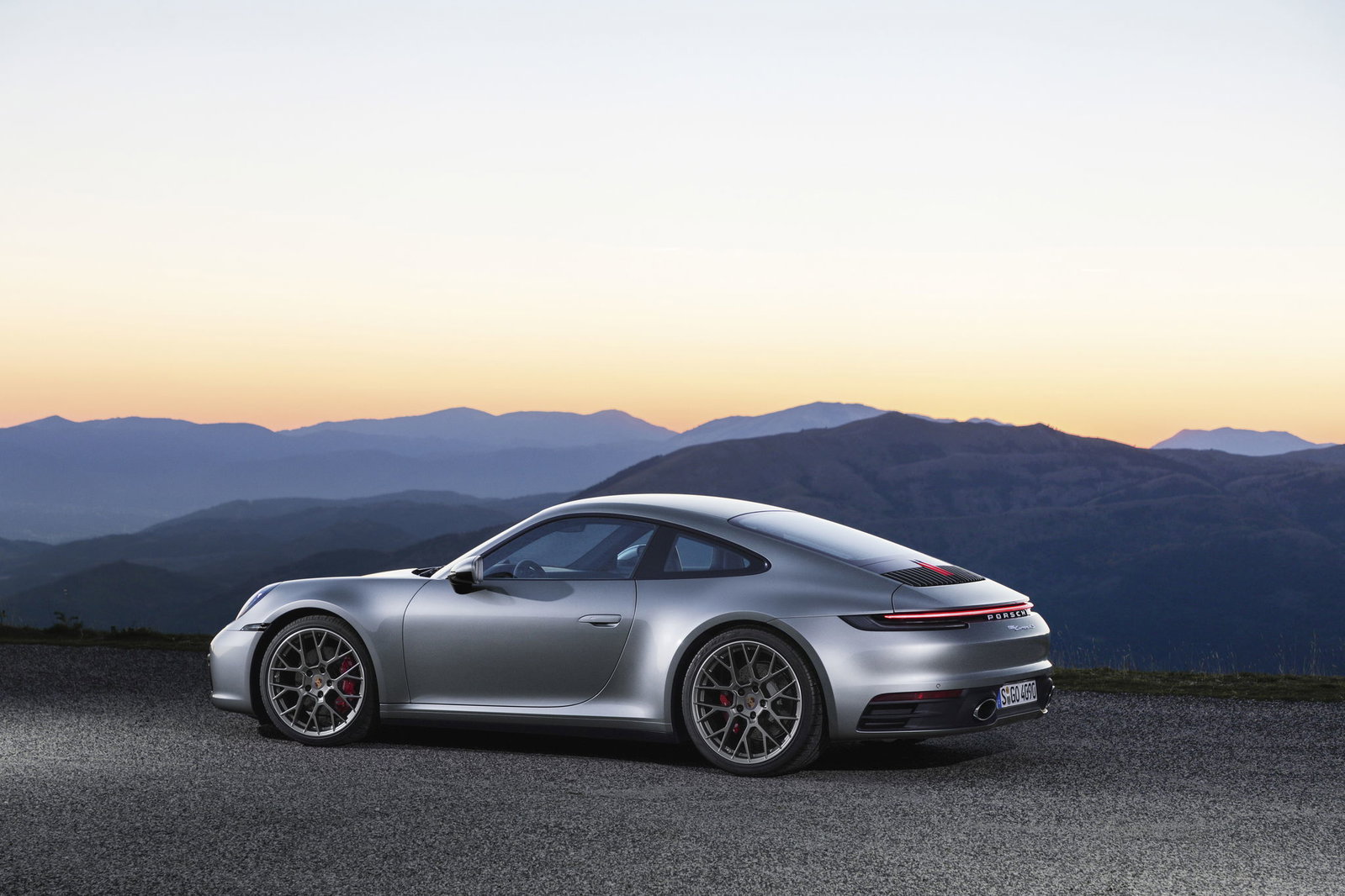 25 Car Pics That Are Amazing Wallpaper Material