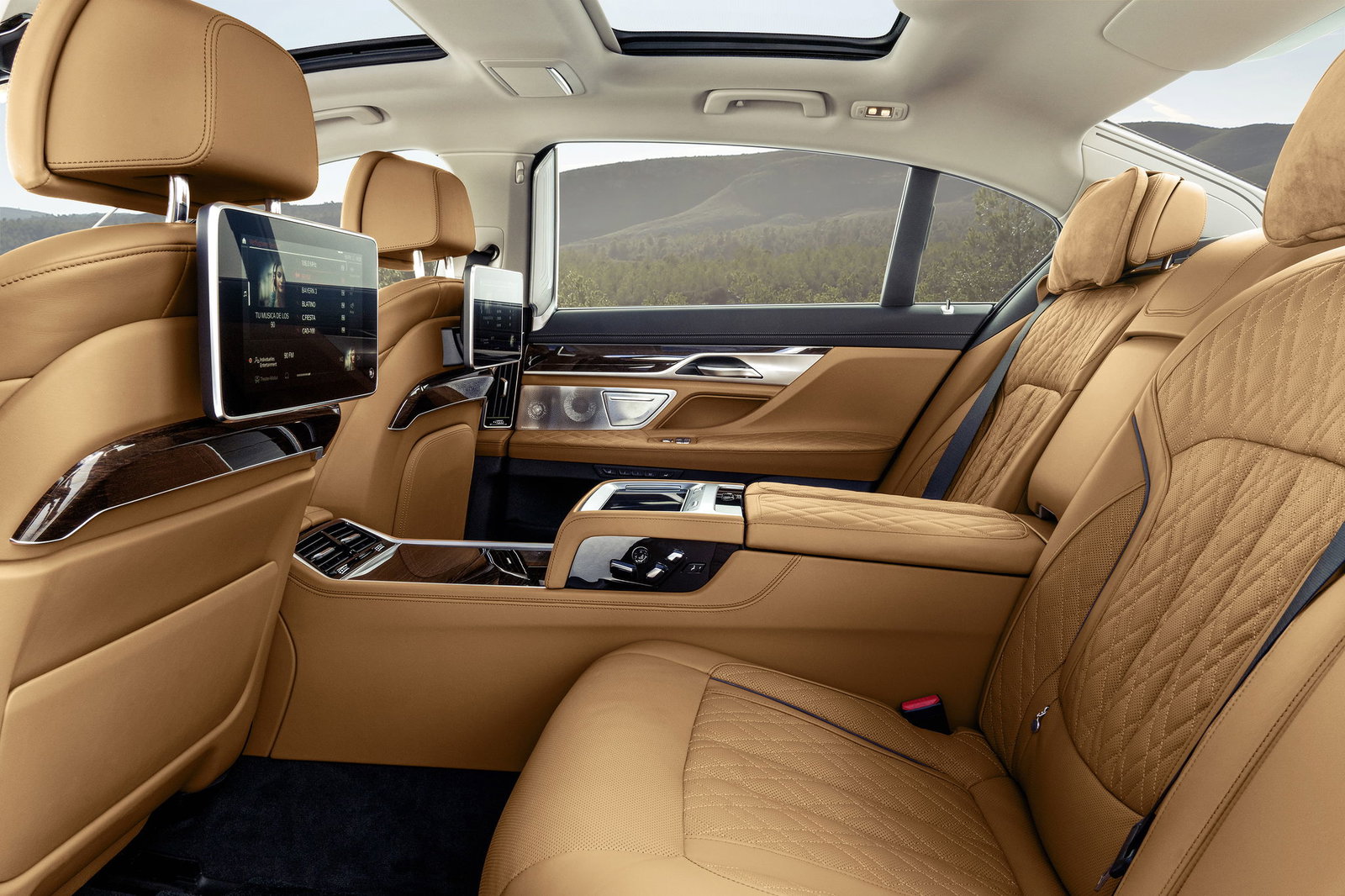Yes, The New BMW 7-Series Really Does Have A Grille This Big