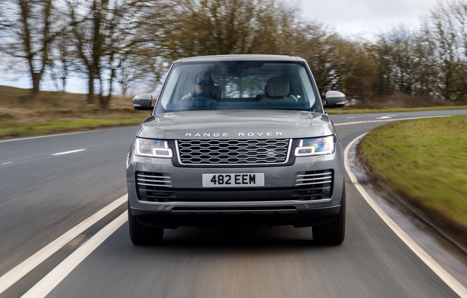The New Straight-Six, Mild Hybrid Range Rover Laughs At Discomfort