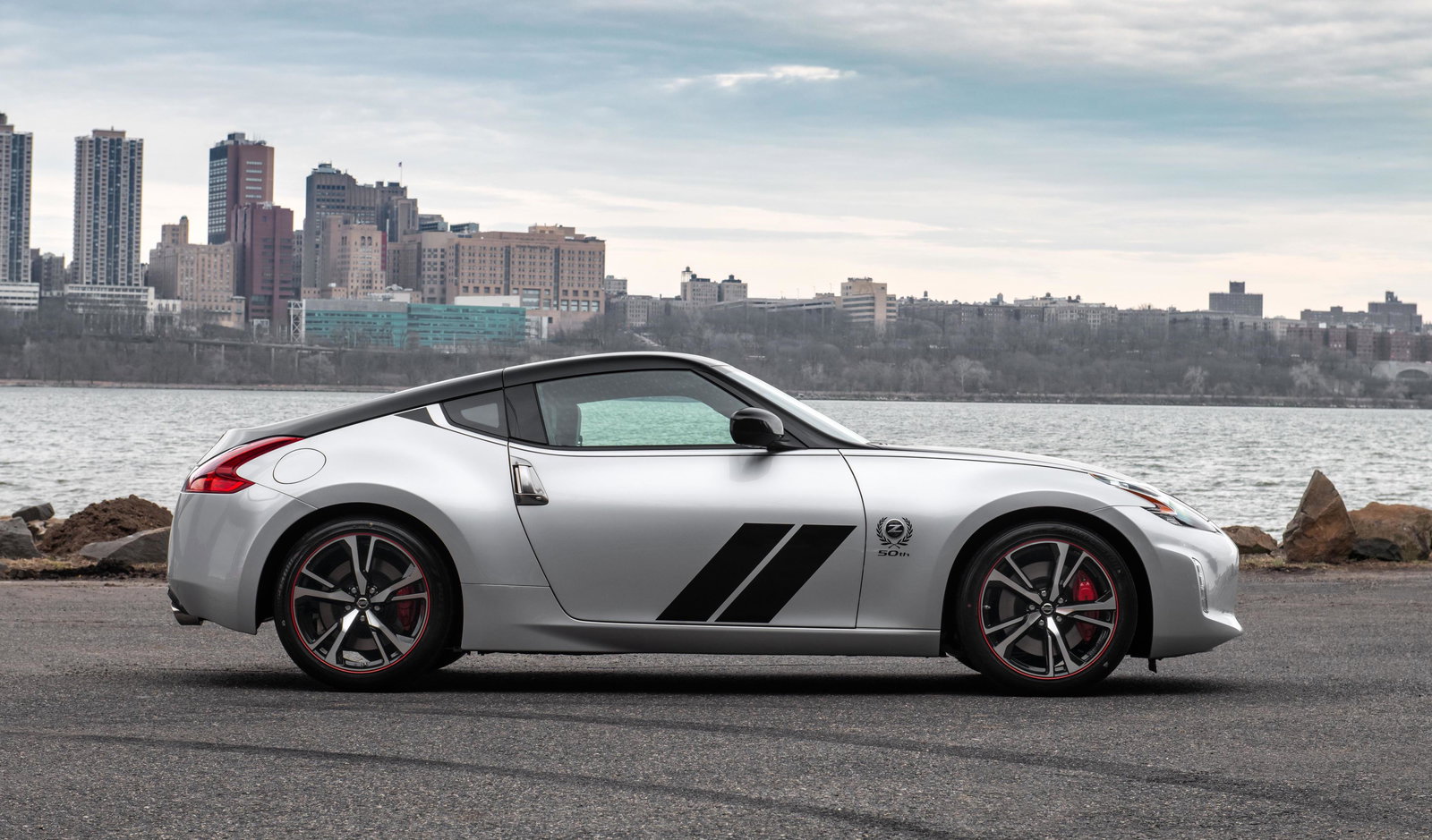 50th Anniversary Nissan GT-R Will Set You Back £93k, 50th 370Z Is £39k
