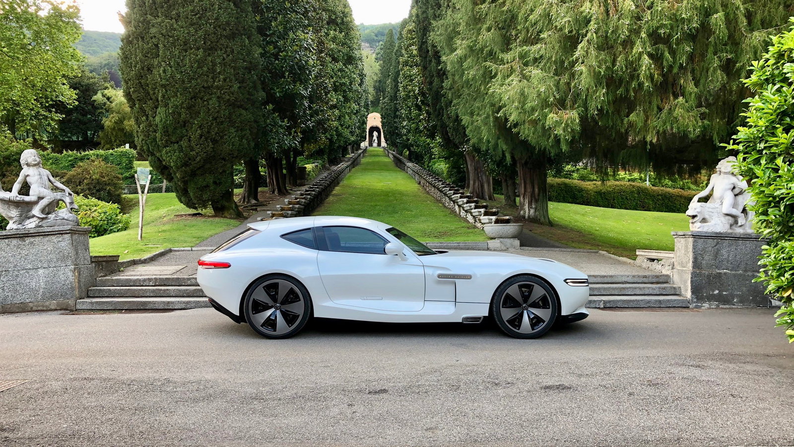 Behold The 1198bhp Austro Daimler Bergmeister ADR 630 Shooting Grand