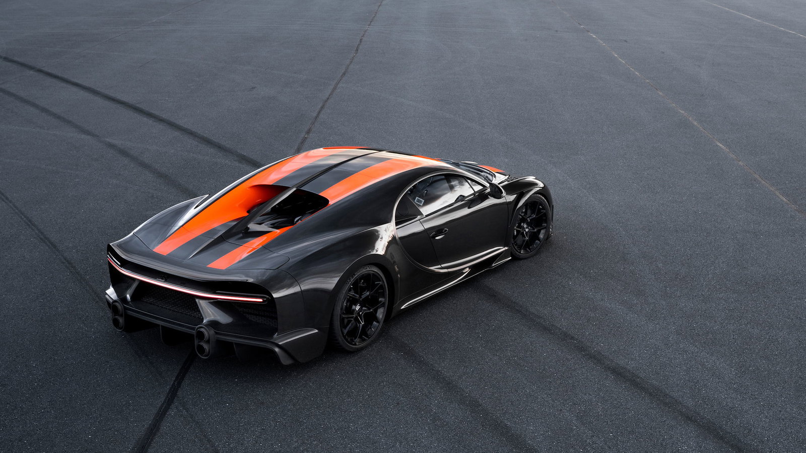 The Bugatti Chiron Has Topped 300mph, And The Footage Is Incredible