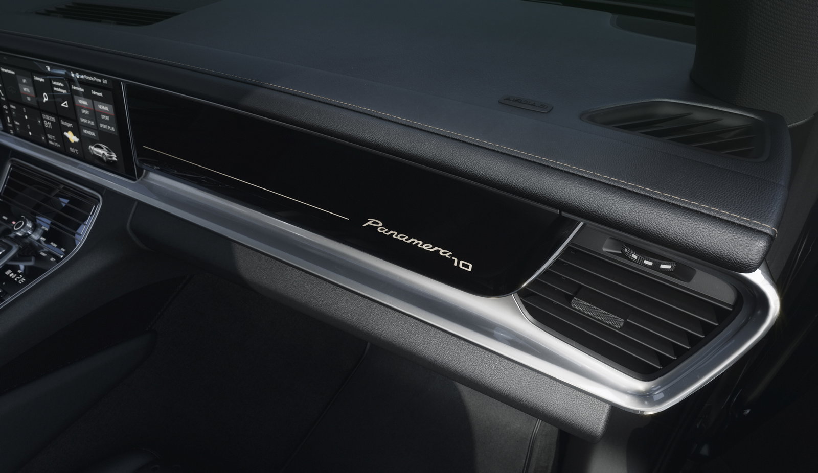 The Porsche Panamera 10 Years Edition Is A Birthday Trim Exercise