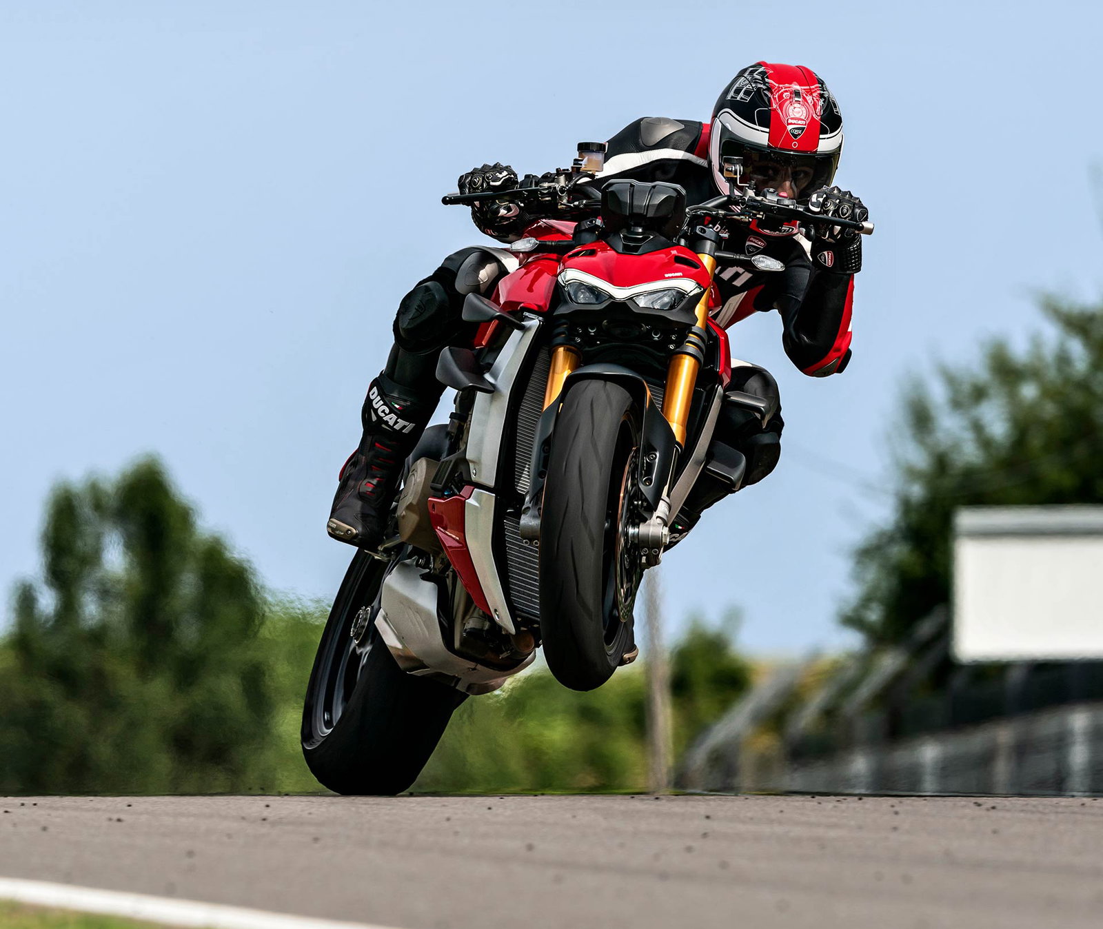 The New, Smarter VW Golf 8 Is Here, And There’s A 242bhp GTE Version