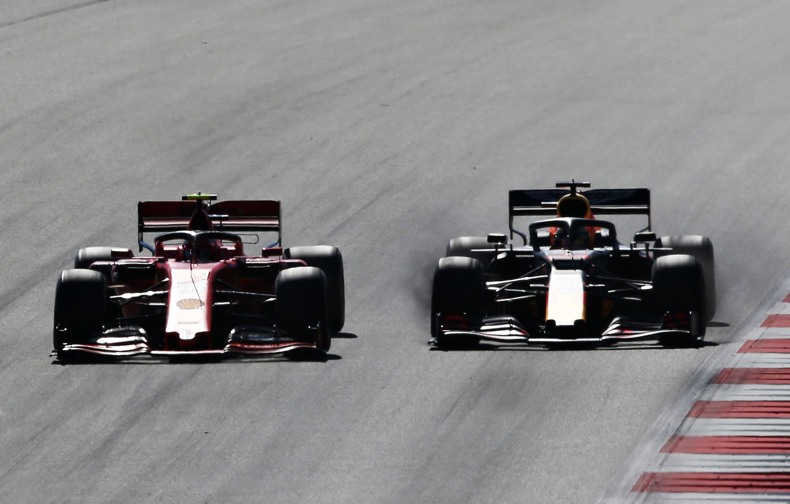 How The 2019 F1 Championship Battle Might Have Looked Without Mercedes