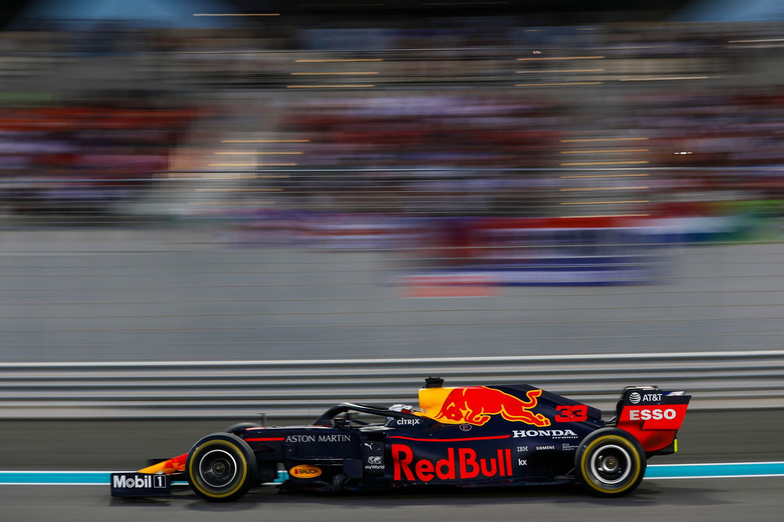 How The 2019 F1 Championship Battle Might Have Looked Without Mercedes