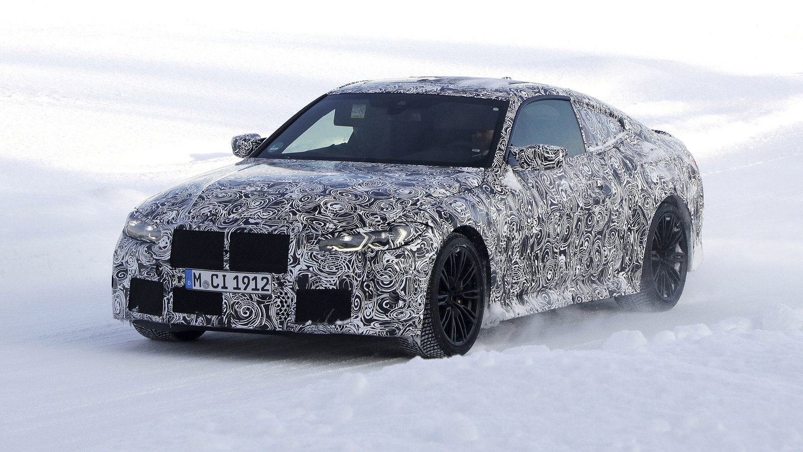 New, 473bhp BMW M4 Spotted Hiding Its Gargantuan Grille