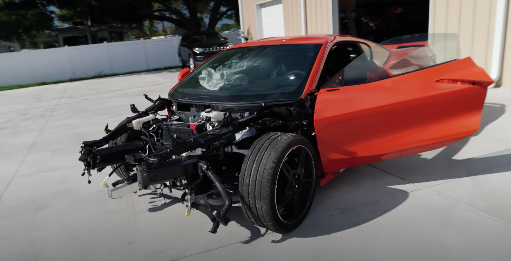'First' Wrecked Chevrolet C8 Corvette In A Bad Way, But Due A Four ...