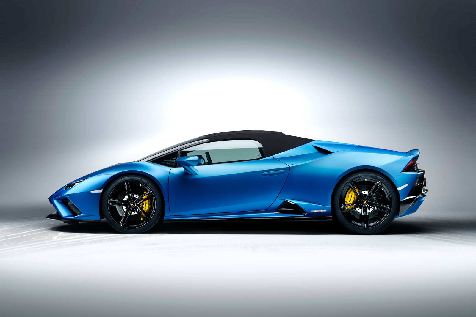 Why The Lamborghini Huracan Evo RWD Spyder Will Be The Perfect Modern Lambo