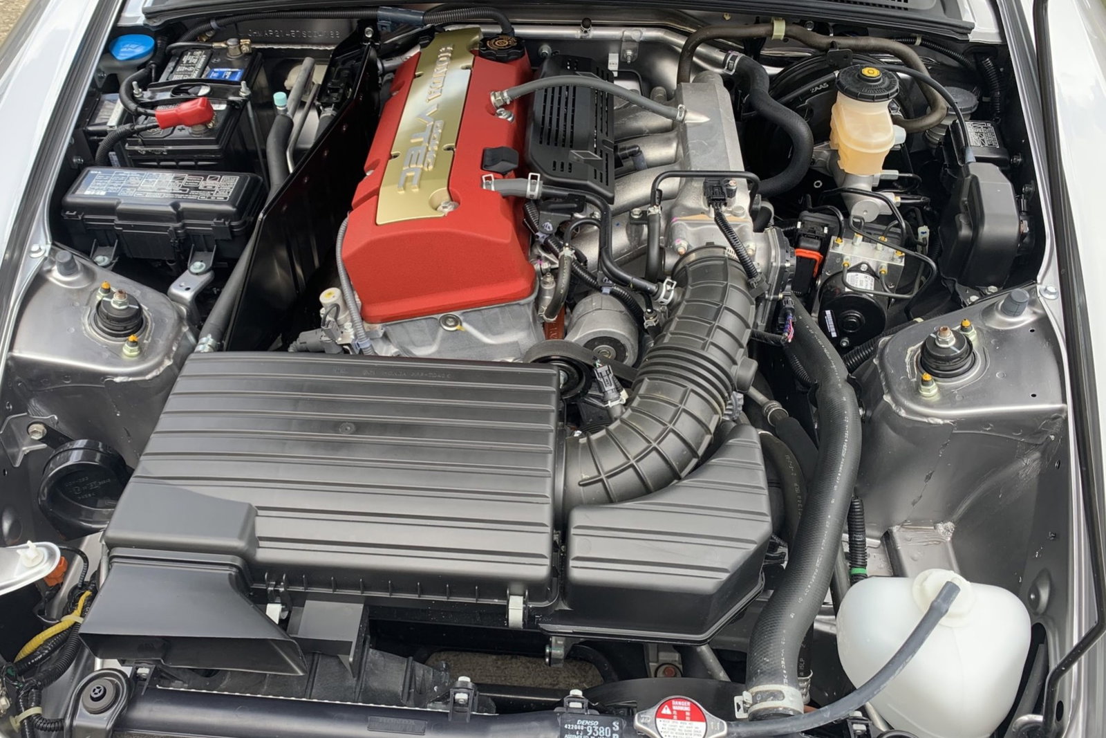 A 1000-Mile Honda S2000 Just Sold For Over $50,000