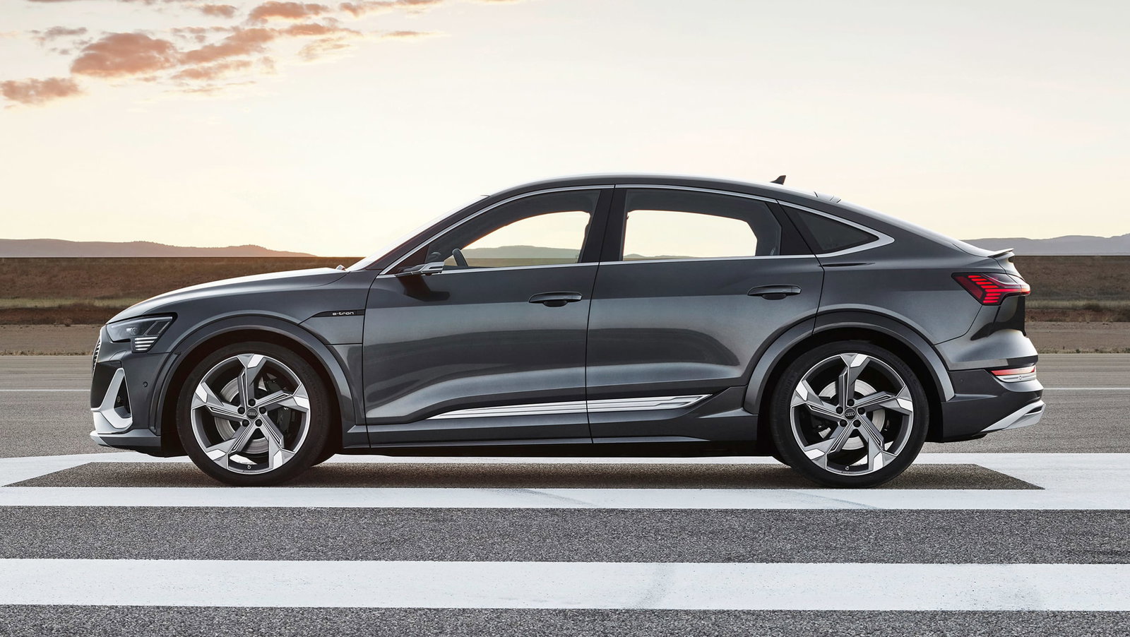 The New Triple Motor Audi E-Tron S Develops 500bhp And Nearly 1000Nm