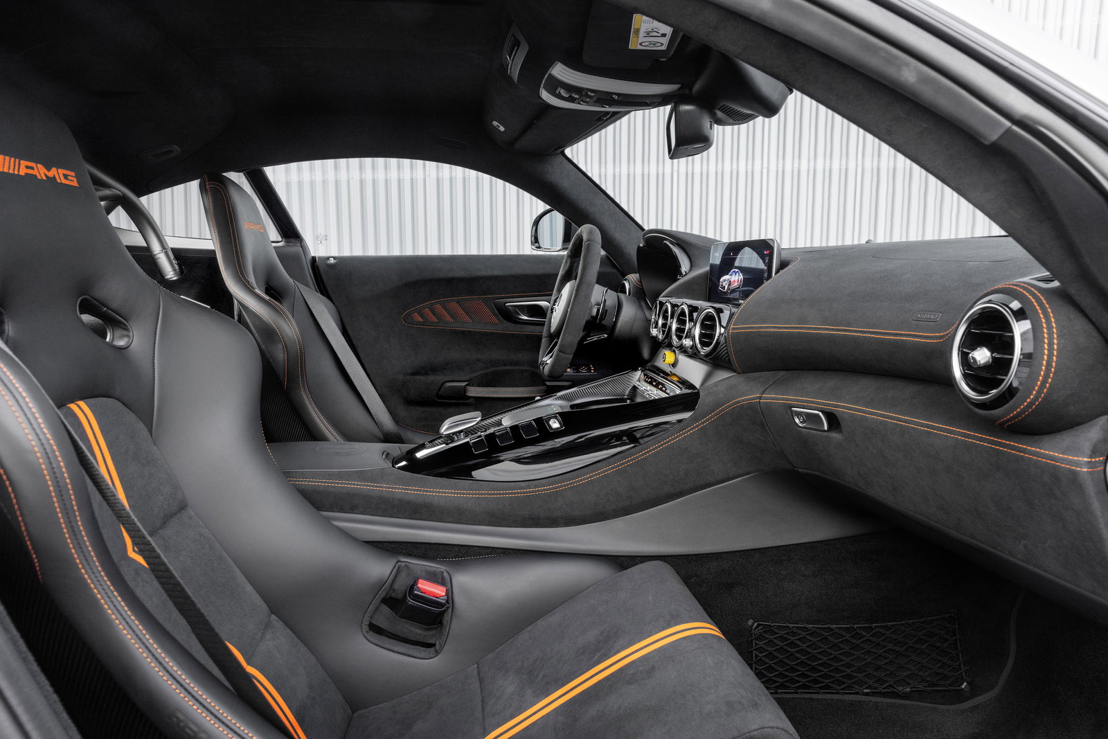 Mercedes-AMG GT Black Series Arrives With 720bhp Flat-Plane V8