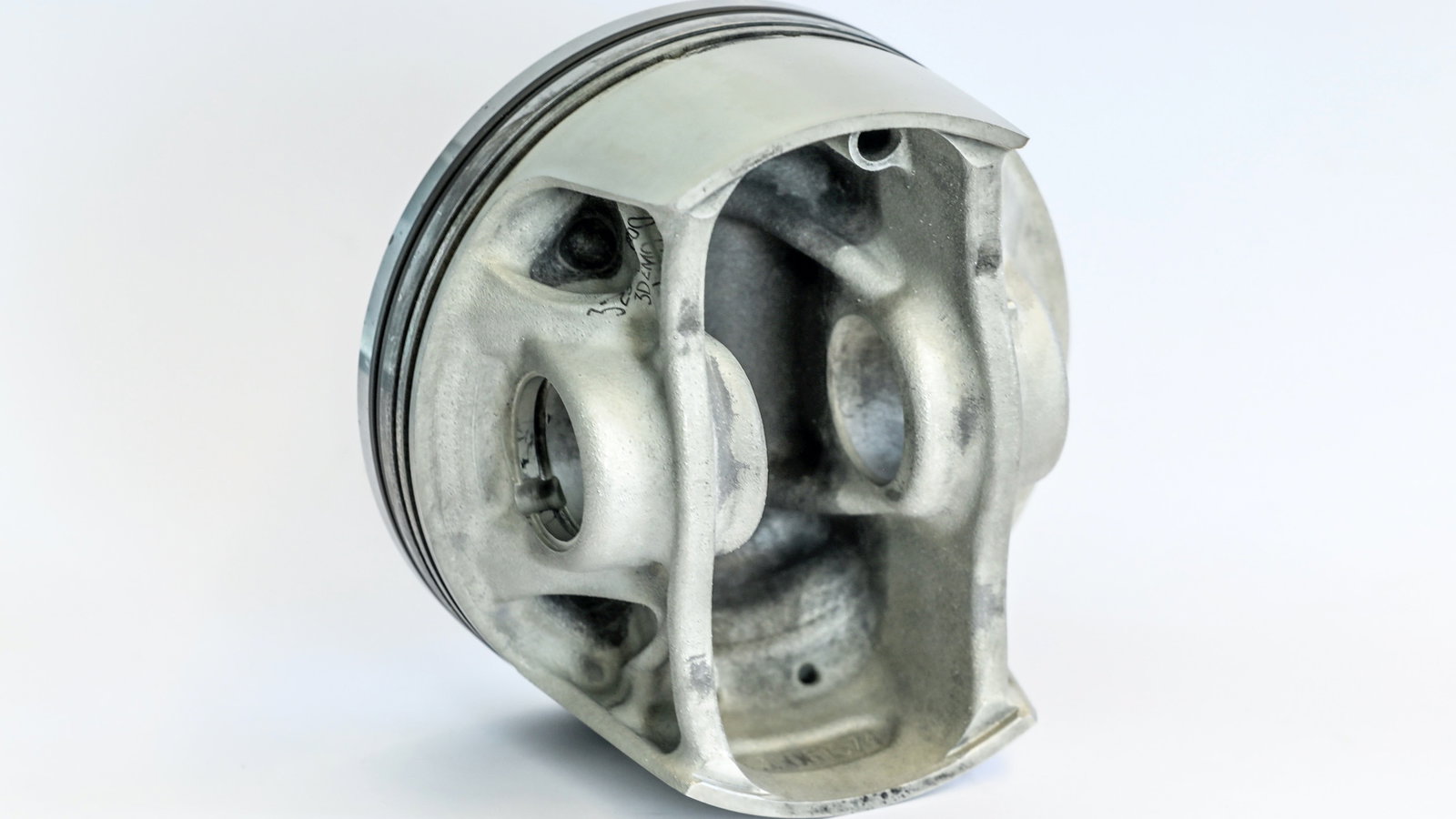 Porsche’s Miraculous 3D-Printed Pistons ‘Add 30bhp, Improve MPG’