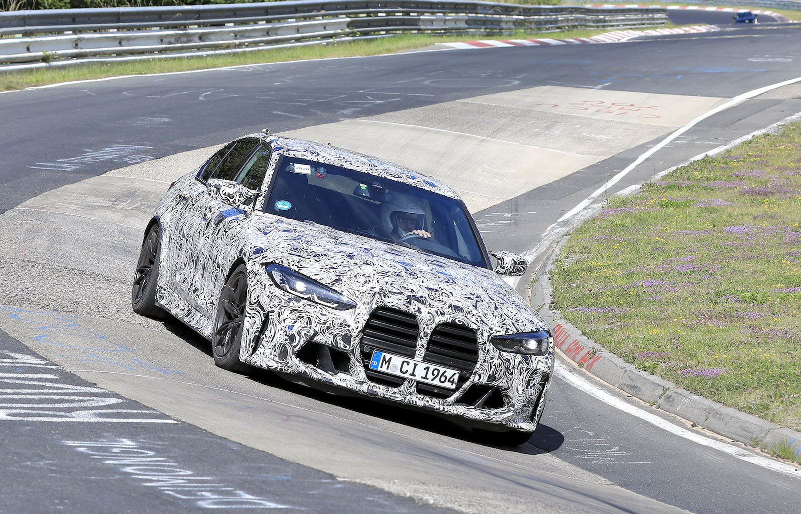 Sadly, the M3 saloon and Touring won't have the same kidney grille arrangement as the current 3-series, instead adopting the 4-series/M4 look