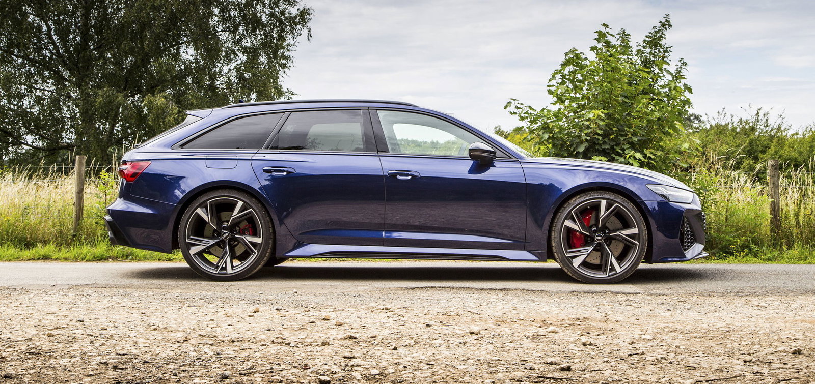 Is The BMW M850i A Better Car Than The M8?