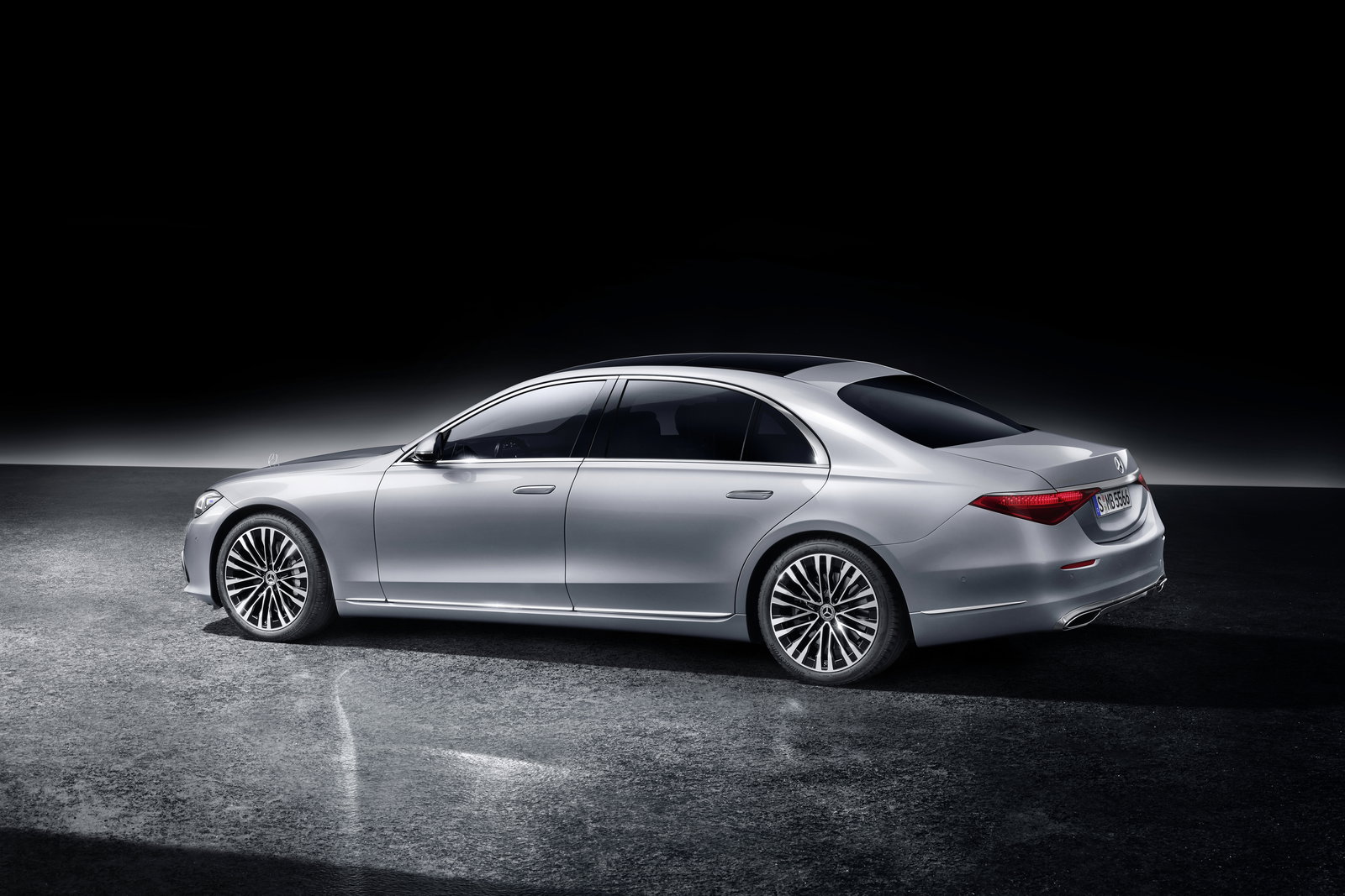 7 Fascinating Technical Facts About The New Mercedes S-Class