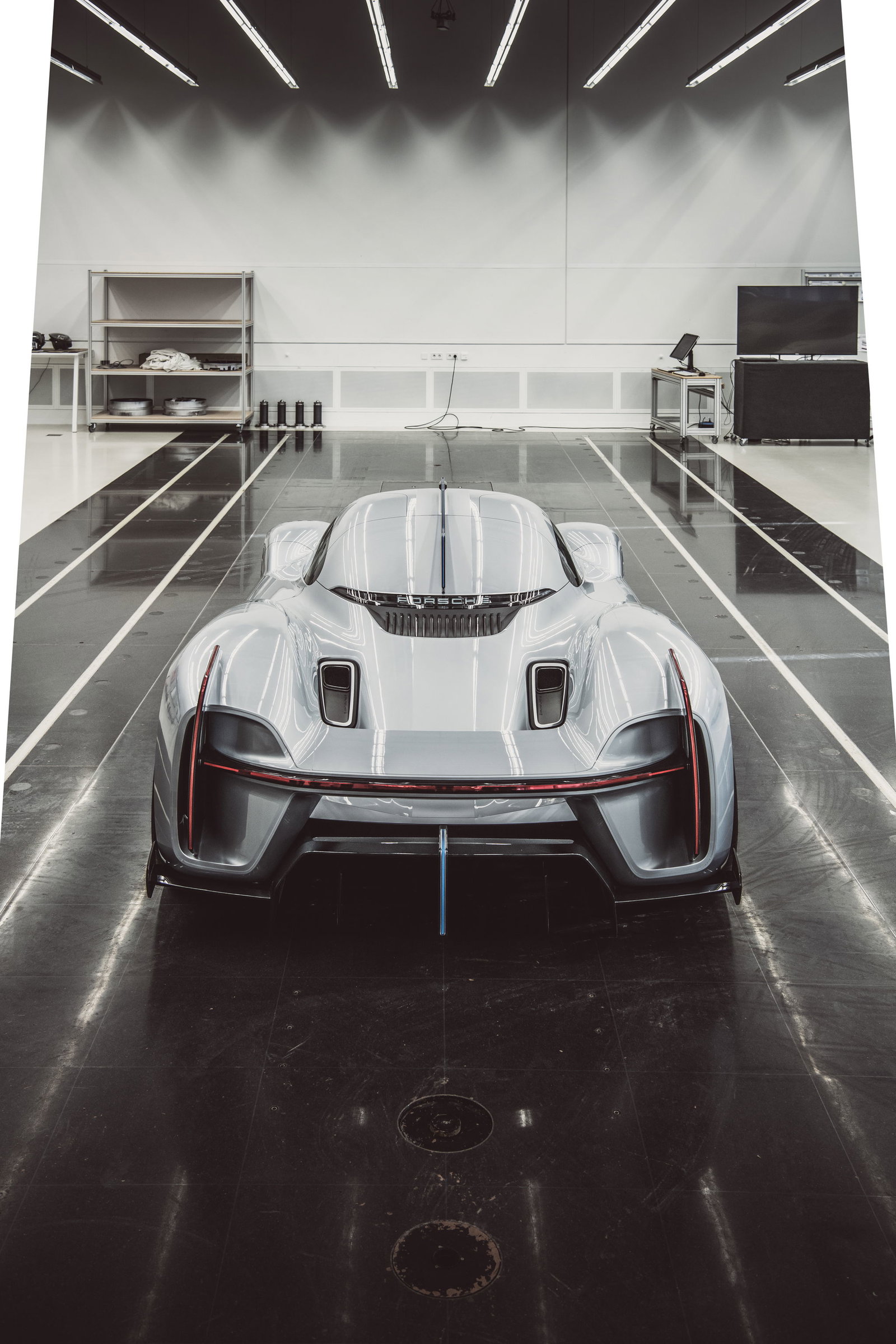 32 Killer Car Wallpapers For Your Desktop And Mobile