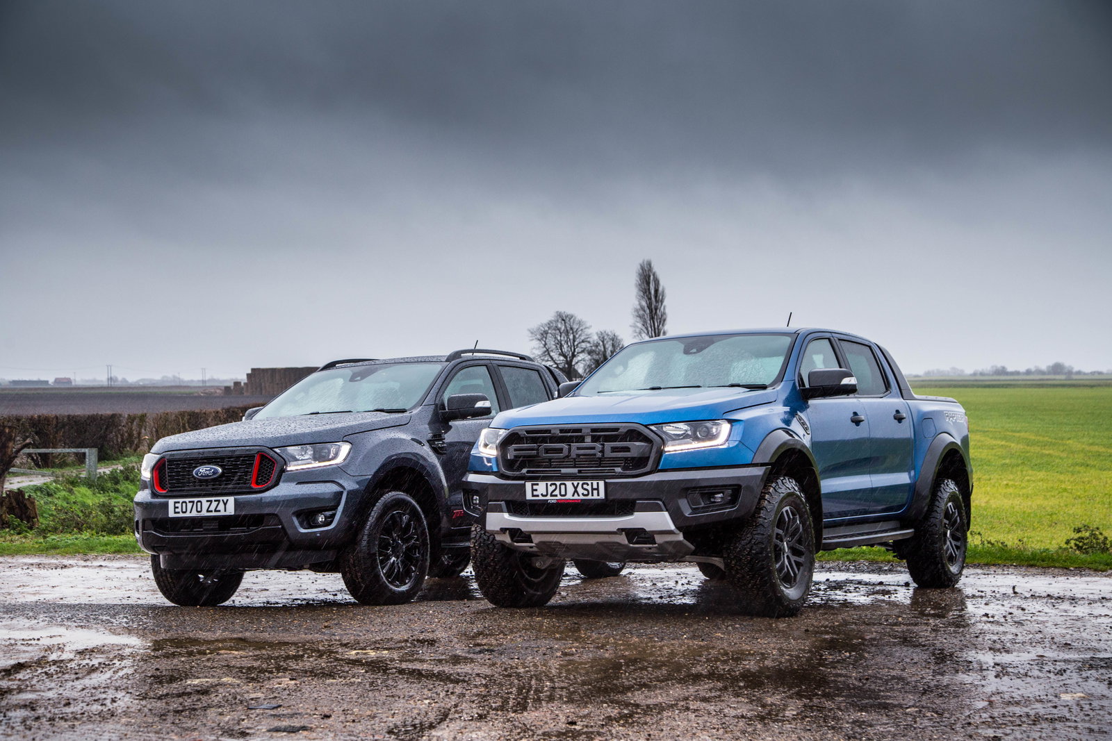 6 Key Differences Between A Normal Ford Ranger And The Raptor
