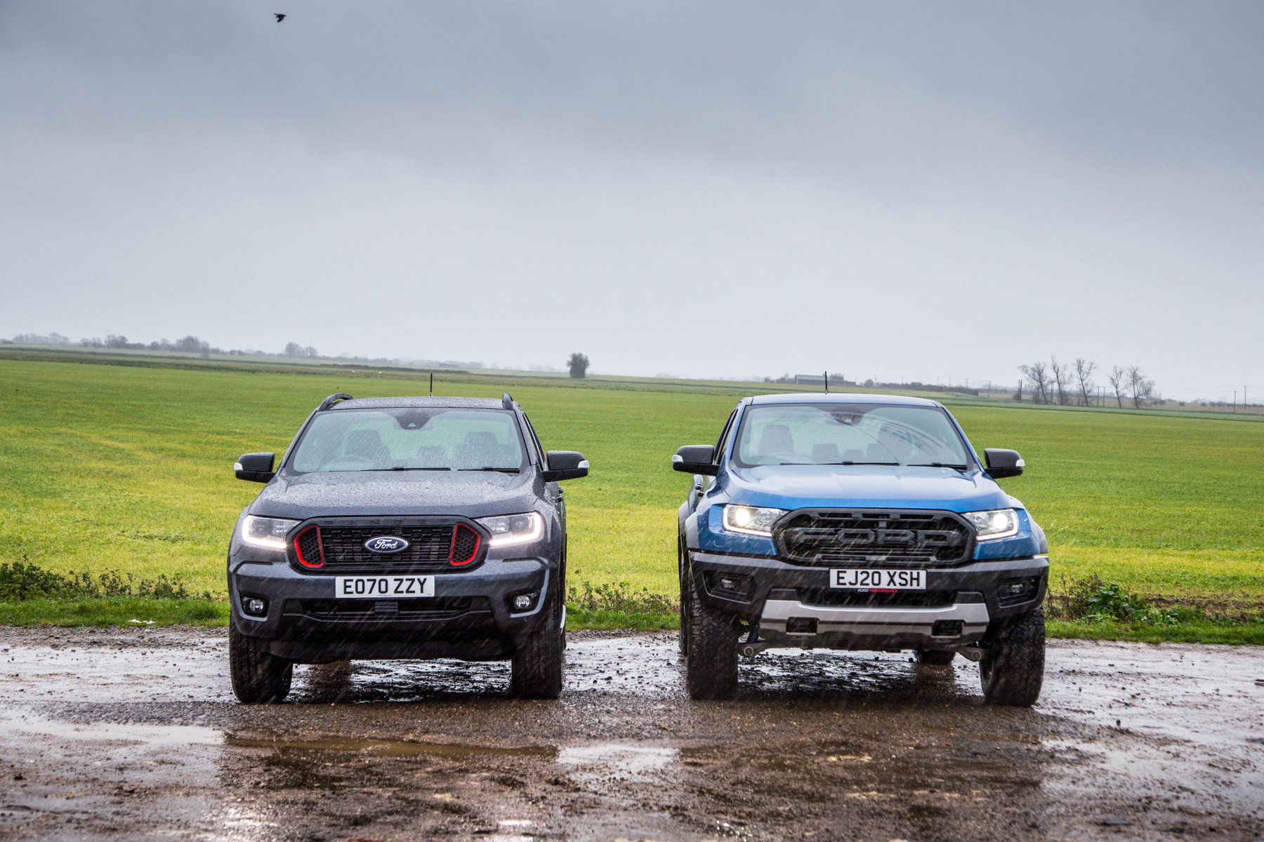 6 Key Differences Between A Normal Ford Ranger And The Raptor | Feature ...