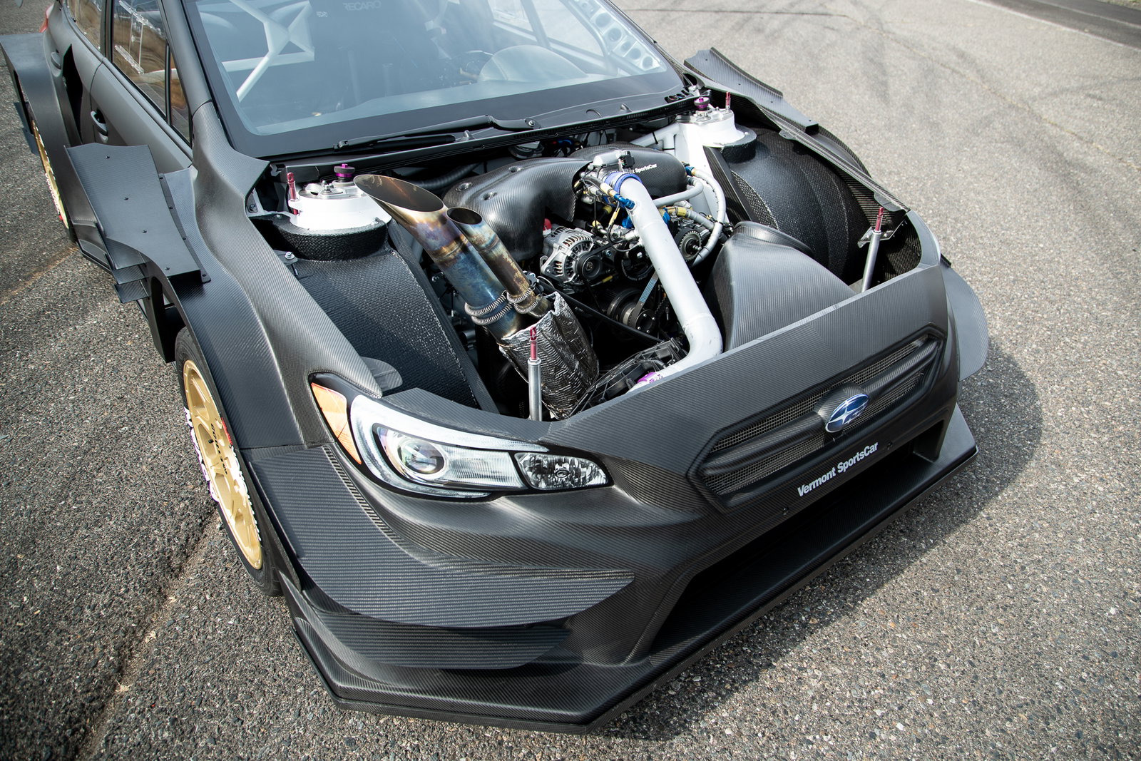 32 Killer Car Wallpapers For Your Desktop And Mobile