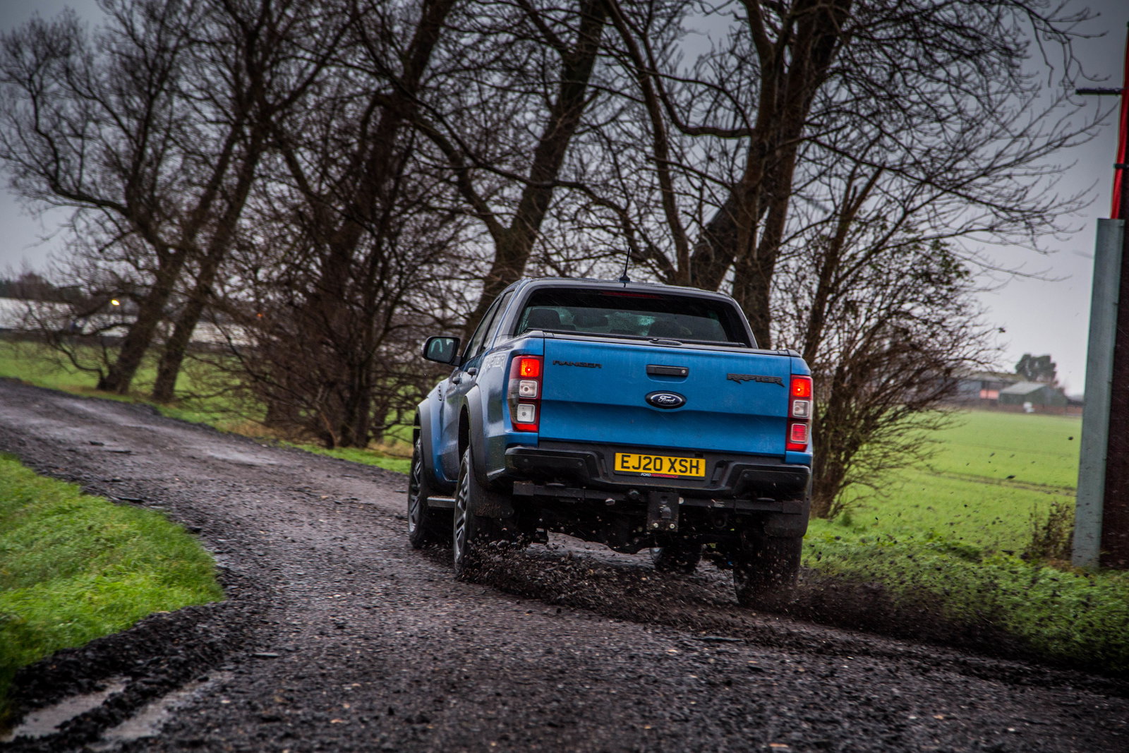 6 Key Differences Between A Normal Ford Ranger And The Raptor