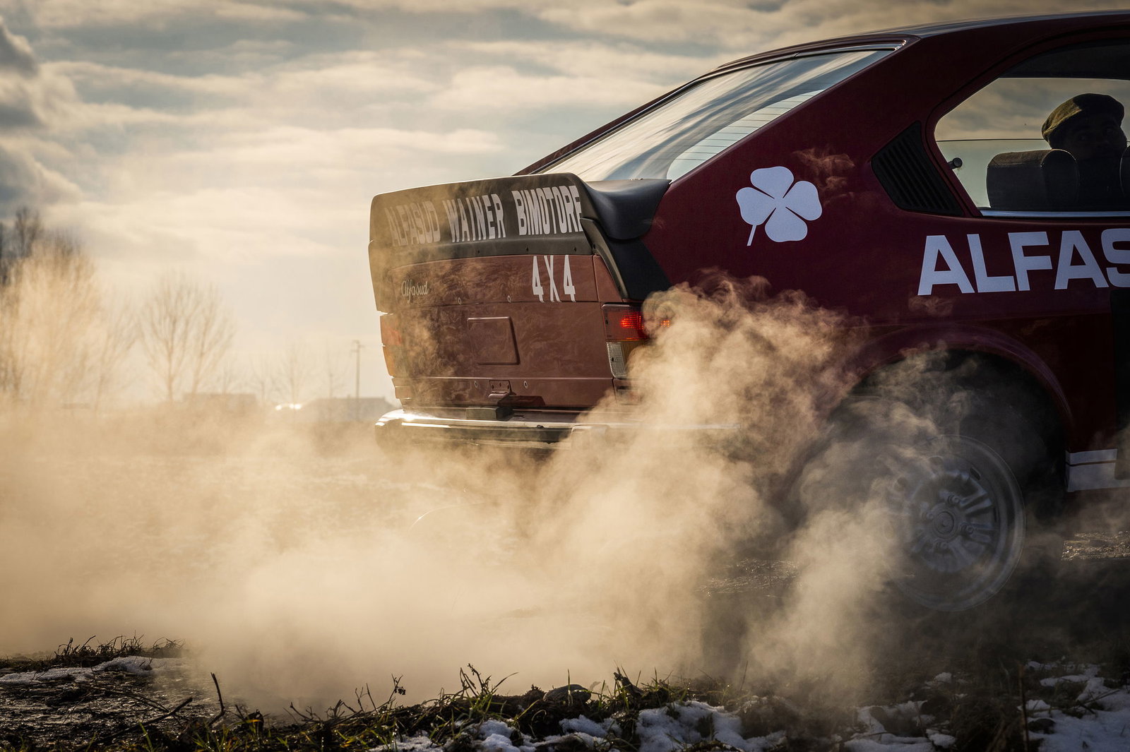 That Time When Alfa Romeo Built A Twin-Engined 4WD Rally Concept