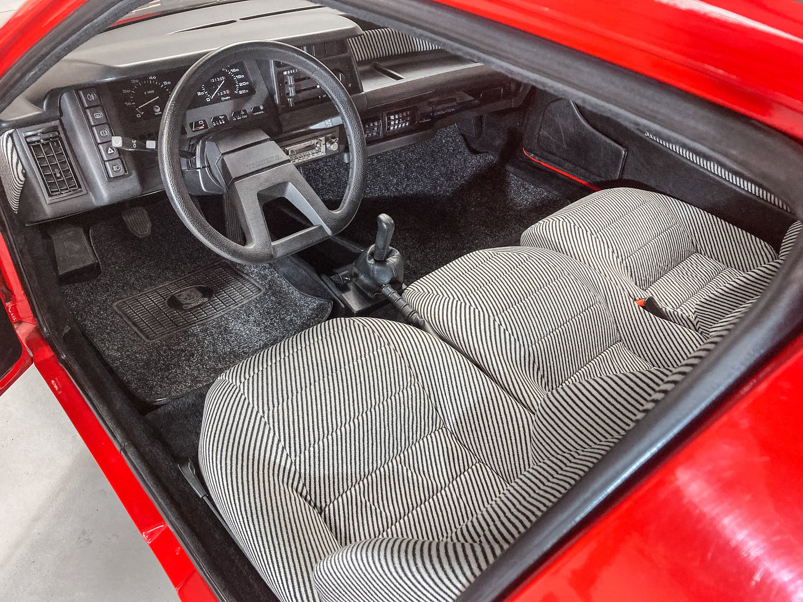 Count 'em up: the Murena features three abreast seating in its compact cabin