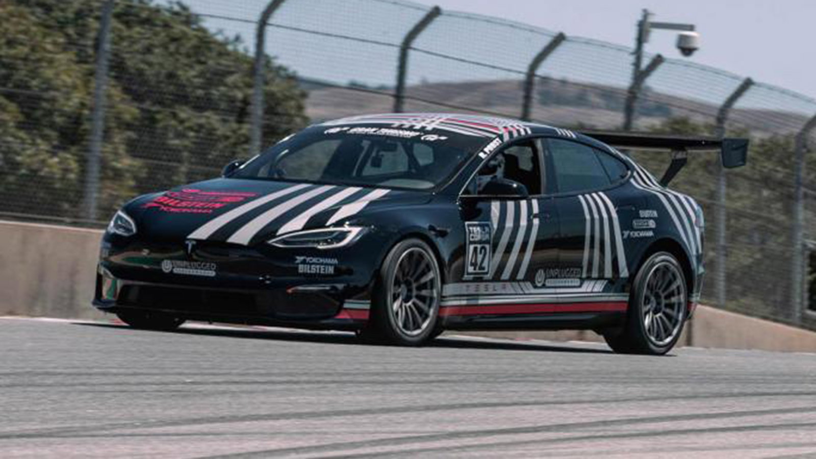 Watch This Tesla Model S Plaid Silently Lap Laguna Seca Faster Than A 911 GT2