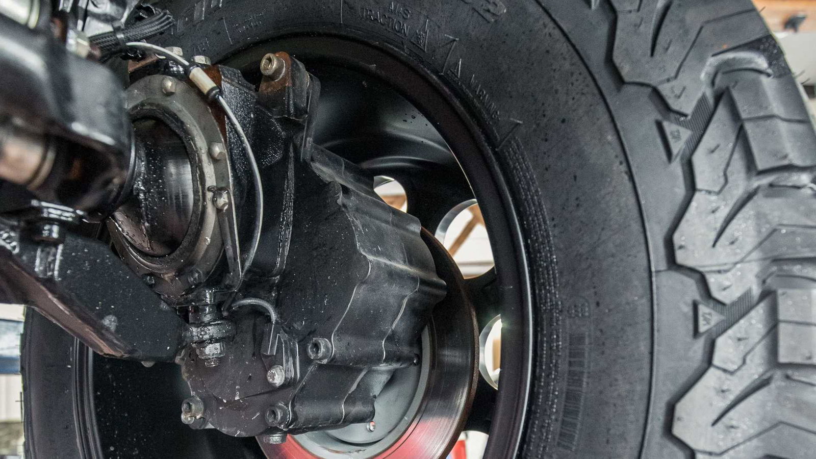 There's Now A Suzuki Jimny With Portal Axles And Yes You Want One