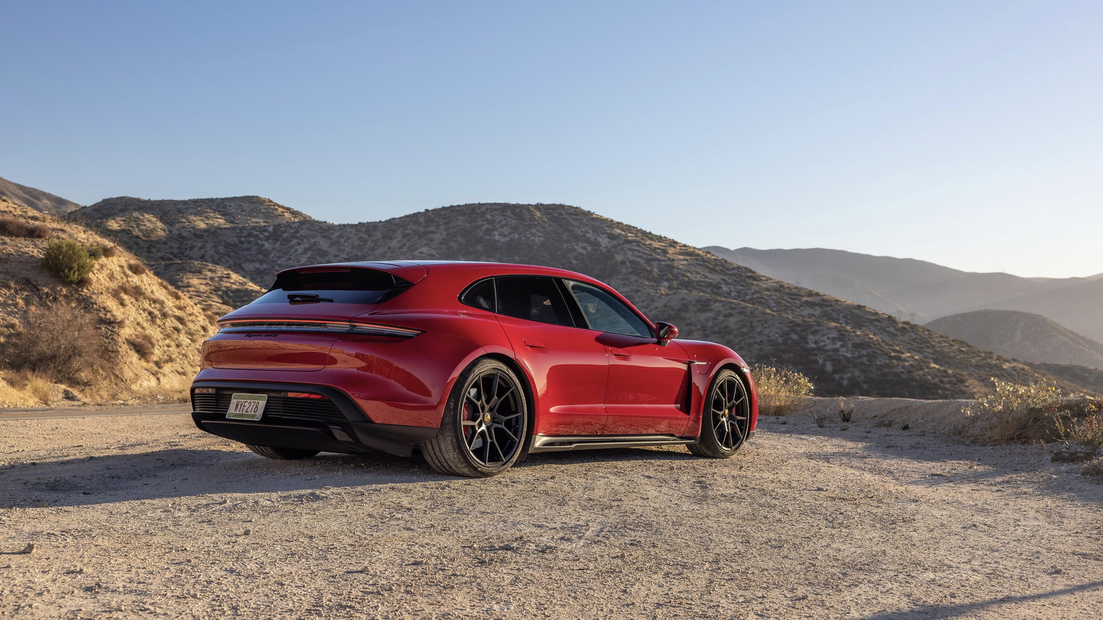 33 Spectacular Car Wallpapers For Desktop And Mobile