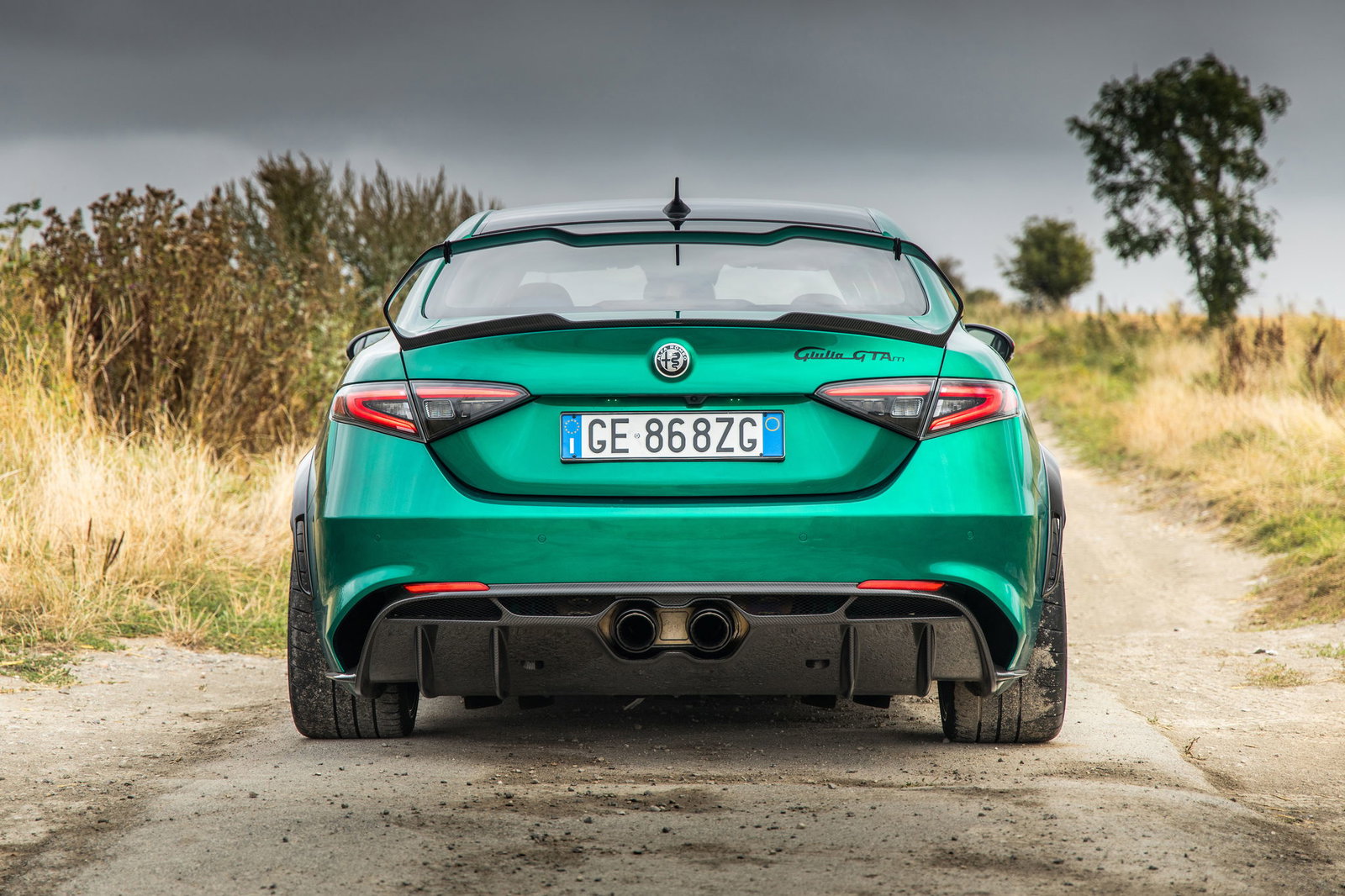 33 Spectacular Car Wallpapers For Desktop And Mobile
