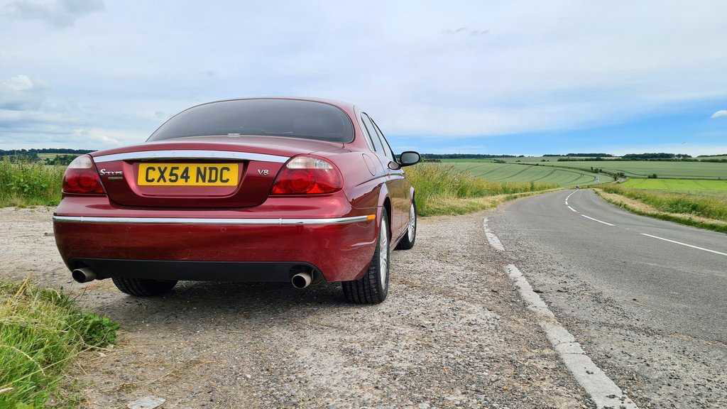 The Jaguar S-Type Is An Underrated Modern Classic, So I Bought This Japanese Import