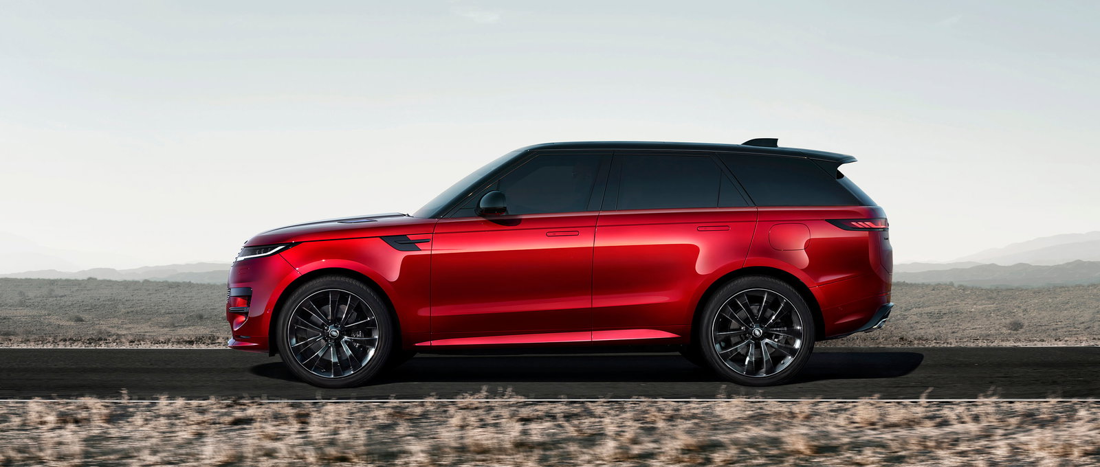 The New Range Rover Sport Has Arrived With A 523bhp V8 Engine