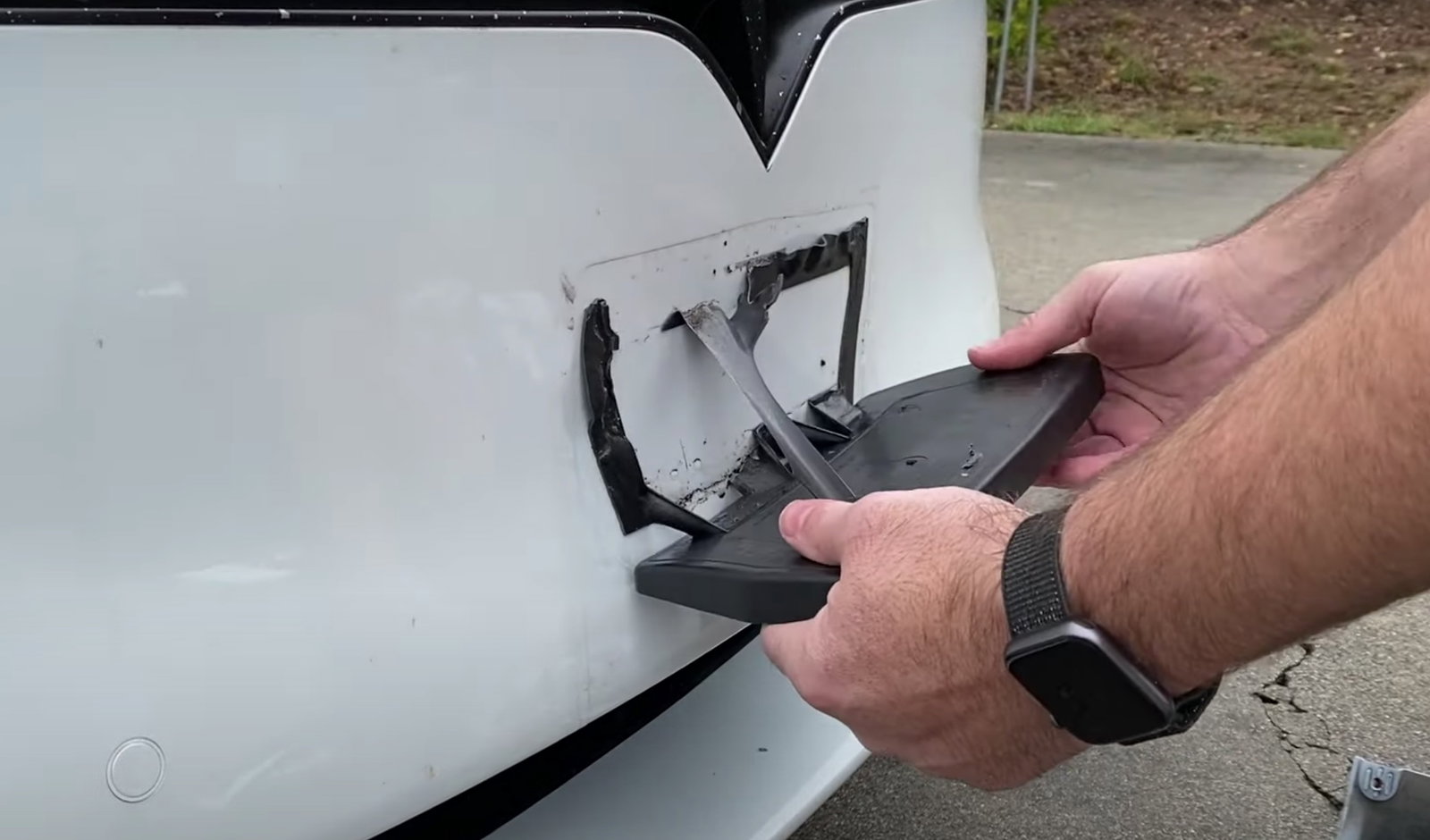 Say goodbye to glue and debris left over from plate mounts...