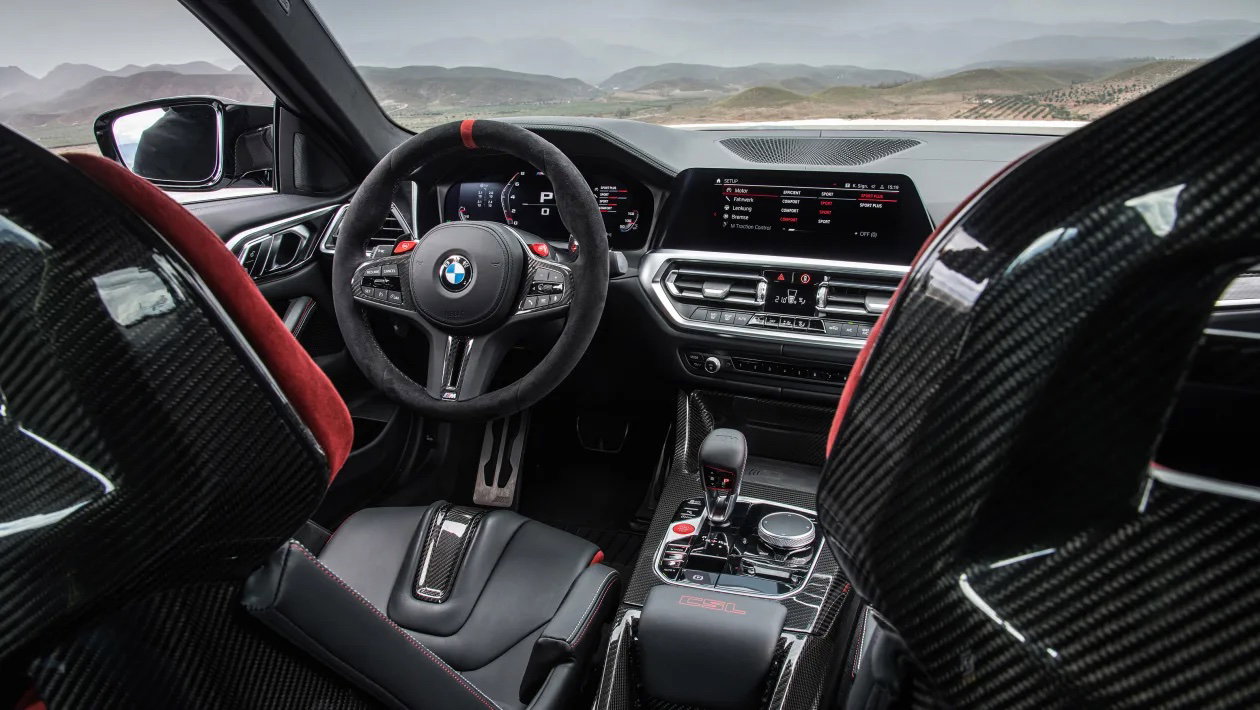 The New BMW M4 CSL Is A 542bhp Racing Machine With Flared Nostrils