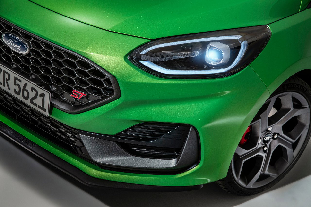 Awkward: Ford Having To Debadge Cars As It Runs Out Of Its Own Badges