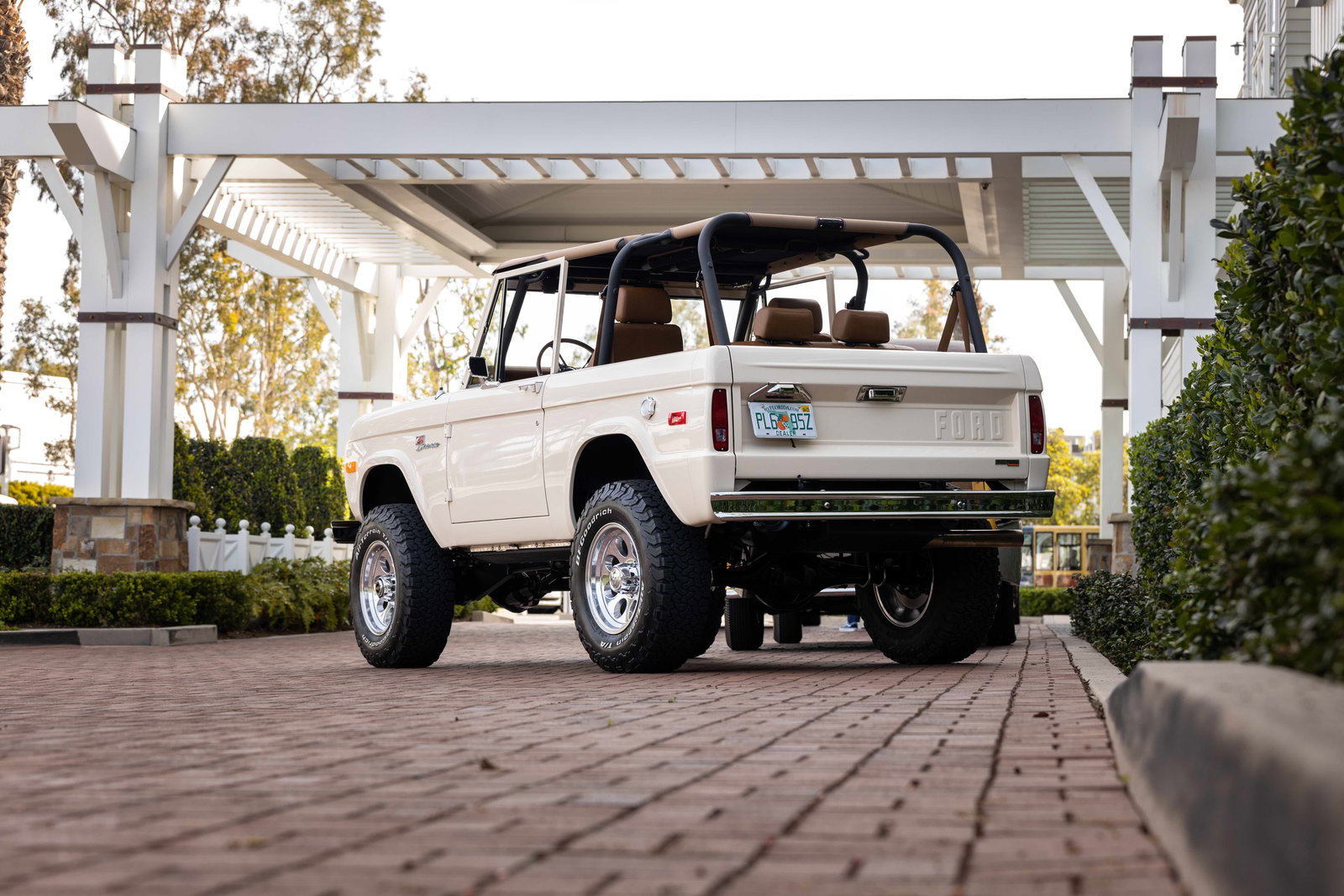 1974 Ford Bronco In Porsche Cream: A Match Made In Heaven?